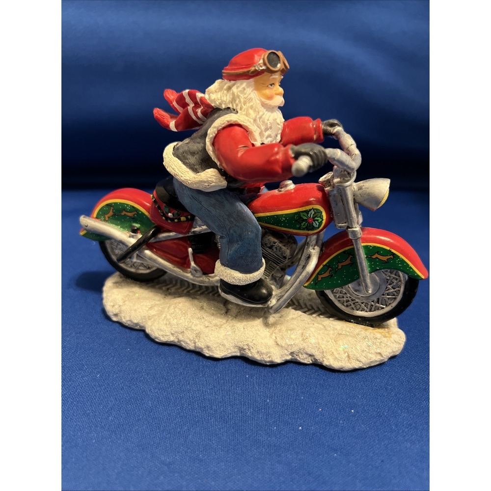 The Hamilton Collection A Cool Yule For Santa Rebel Without A Claus Coll 5x4.5"